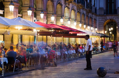 Nightlife of Placa Reial in Barcelona