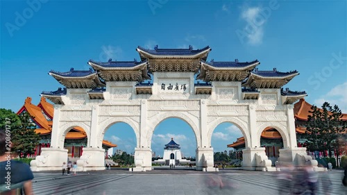 Wallpaper Mural 4K Timelapse Sequence of Taipei, Taiwan - The Arch of the Liberty Square Torontodigital.ca