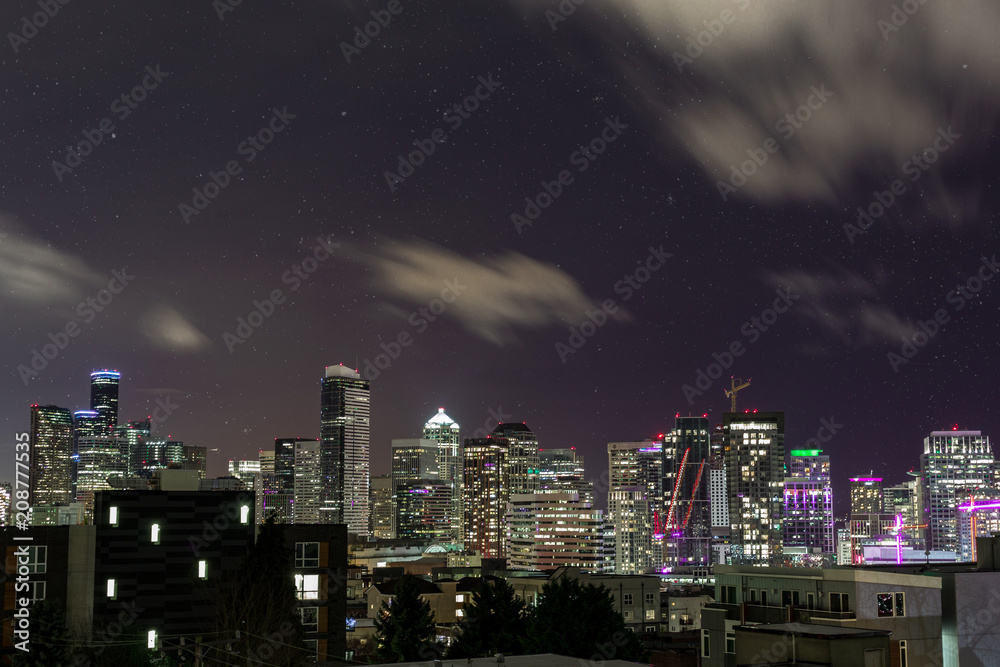 Fototapeta premium Seattle city skyline at night
