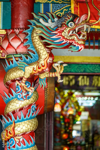 Lee Ti Miew temple Chinese shrines in Bangkok's Chinatown is the Li Thi Miew temple on Plabplachai Road, not far from Wat Kanikaphon. The temple features a large shed-like roof sheltering several shri © sky studio