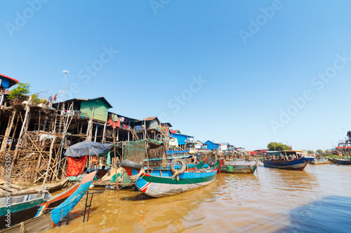 houses at Kampong Phluk in dry season