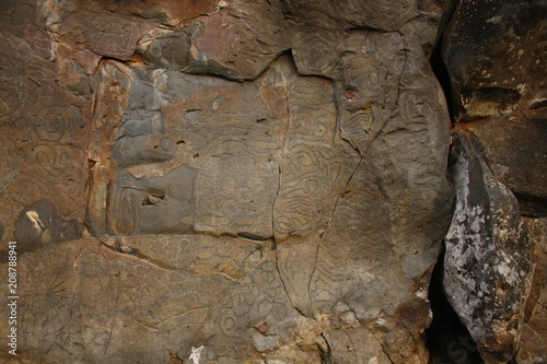 Petroglifos prehispánicos del Lomo de la Fajana en El Paso en la Isla de La Palma, Islas Canarias, España photo