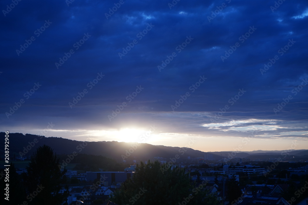 Sun goes down Sun goes down