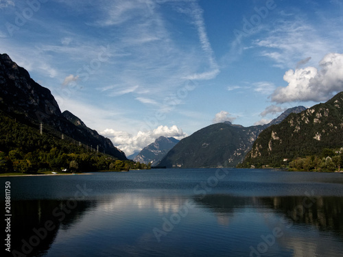 View to the mountain lake in the valley © Maciej Gerszewski