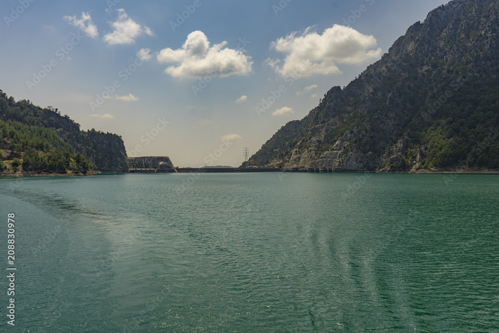 Obraz premium Nice View to Oymapinar dam from Green Canyon