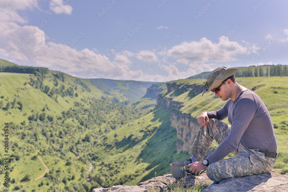 tourist walk photographer