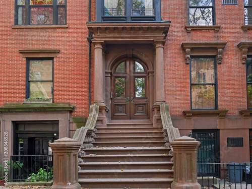 Brooklyn Heights historic brownstone building