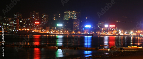 Marine Drive, Mumbai, India © Sam D'Cruz