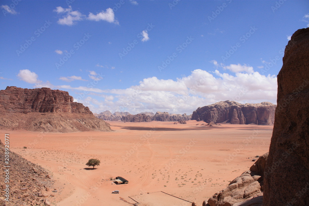 Naklejka premium Jordan Wadi Rum