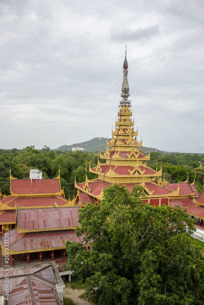 Fototapeta premium Mandalay palace