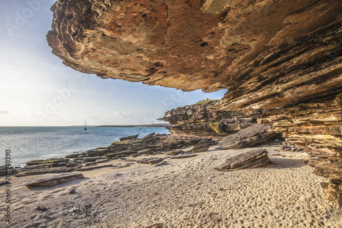 spectacular rock formation ...