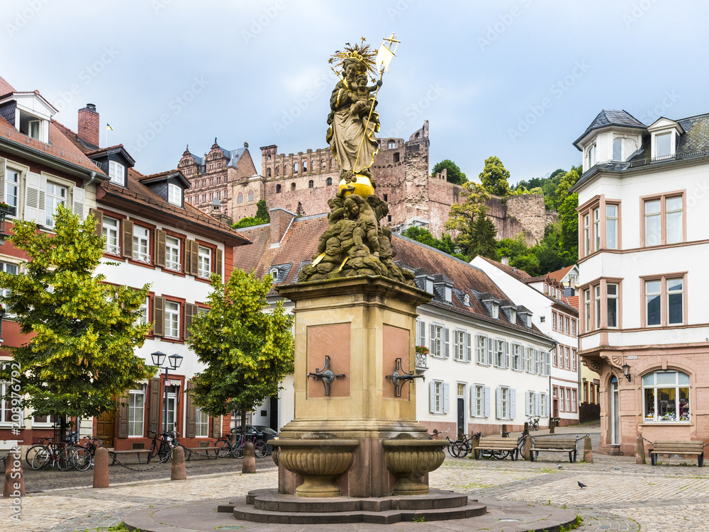 Marien fountain in Heidelberg old town_Heidelberg, Baden Wuerttemberg, Germany.
