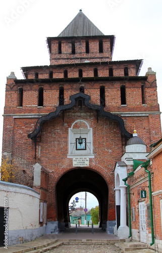 Pyatnitskie Gates, the main gates of Kolomna Kremlin, Russia photo