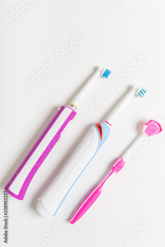 Electric Rechargeable Toothbrushes