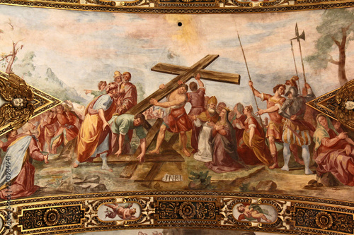 la prova della vera Croce; affresco dei Carlone nella chiesa di Sant'Antonio a Milano photo