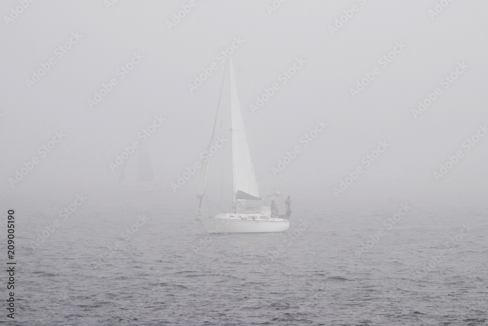 Dense fog, sailing in the morning