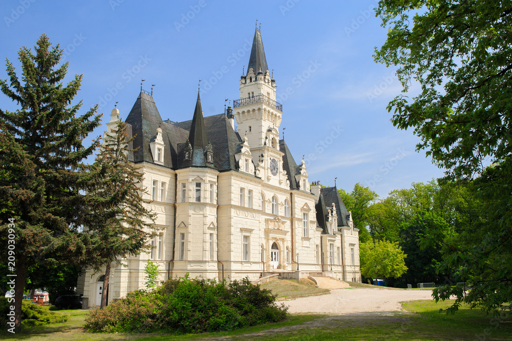 Budmerice castle in Slovakia, advice for trip
