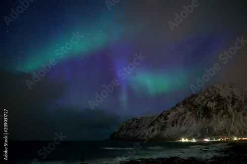 Northern lights in Norway © luchschenF