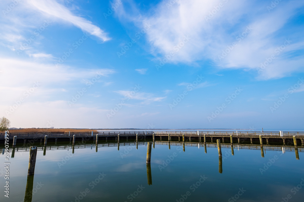 Obraz premium Der Hafen von Dierhagen am Bodden