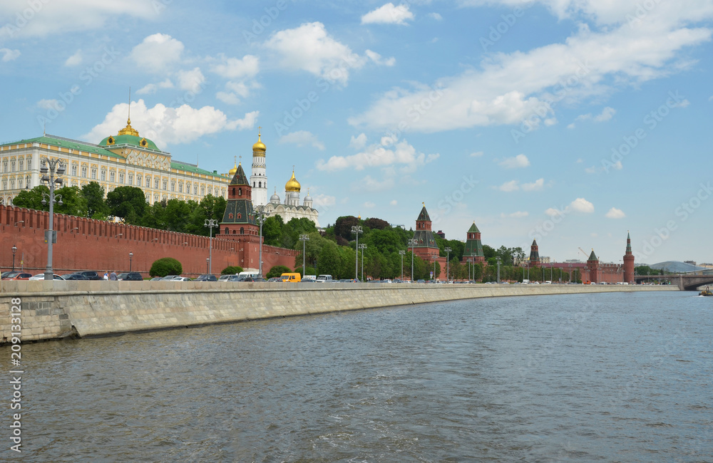 Architectural ensemble of the Moscow Kremlin and Kremlin embankm