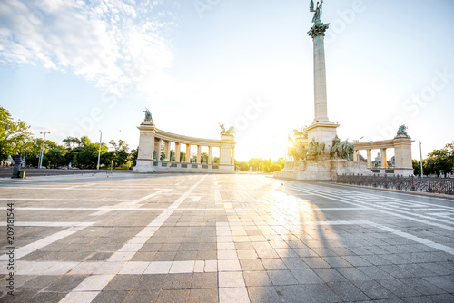 Morning view on the empty Heroes square with monument and column during the sunny weather in Budapest, Hungary © rh2010