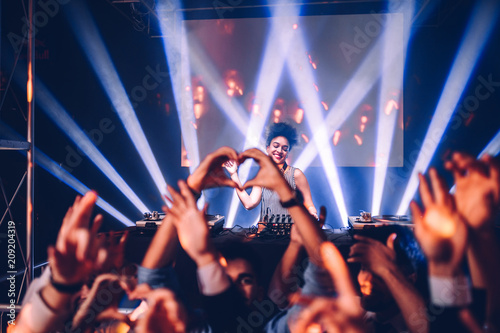 Foto Spreading love on the dancefloor