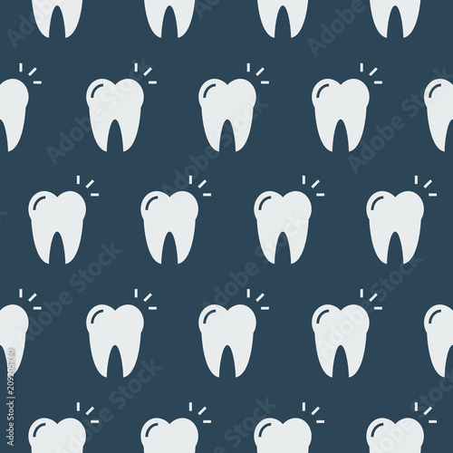 Pattern with bright teeth