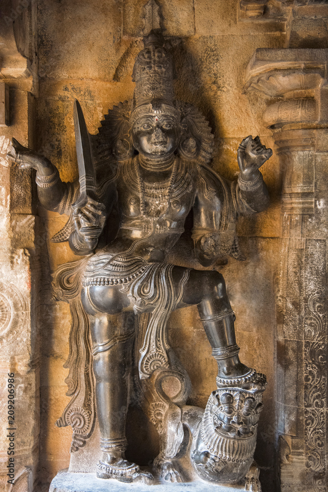 Koshtha image of dvarapala in the Subrahmanya shrine. Brihadishvara Temple, Thanjavur, Tamil Nadu