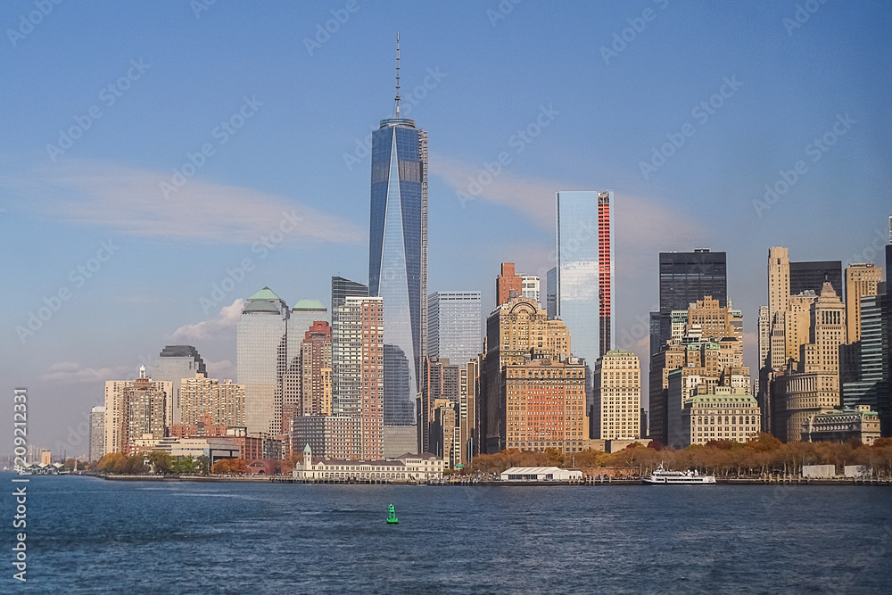 Fototapeta premium View of New York City Downtown from the hudson river