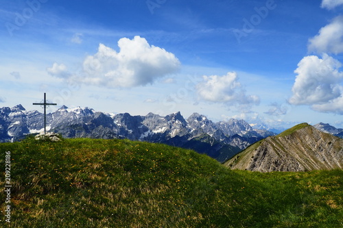 Gipfeltout Fleischbank, Karwendelgebirge, Eng Austria photo