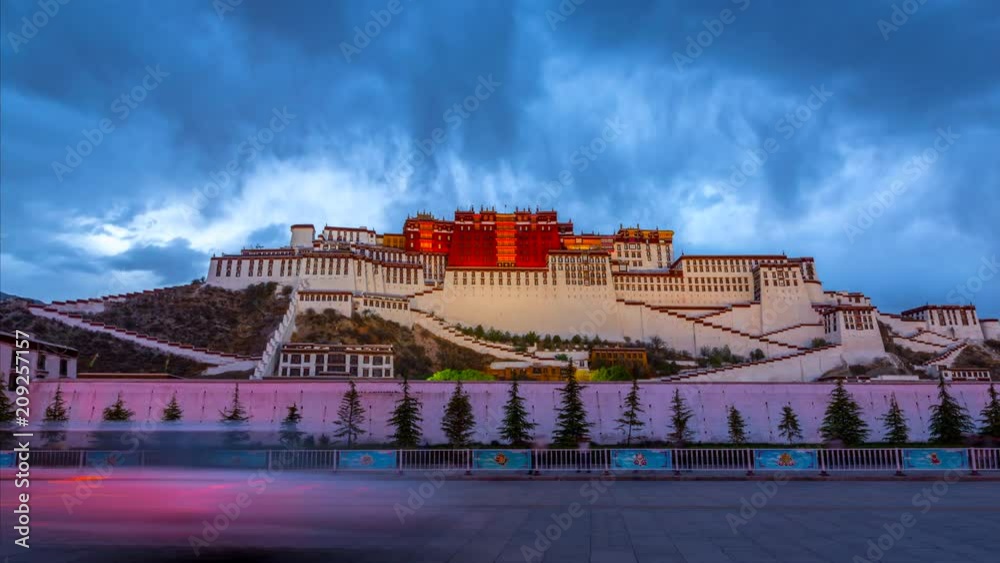 4K Timelapse Movie Sunset Scene with Traffice Light of Potala Palace, Tibet, China