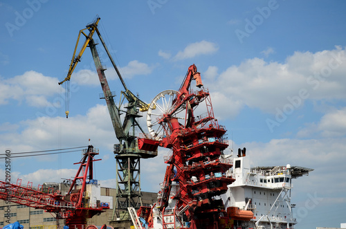 Obraz na płótnie Port machines in Gdansk, Baltic Sea, Poland w salonie