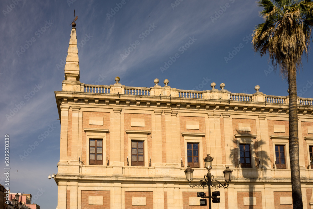 Fototapeta premium Spain, Seville, LOW ANGLE VIEW OF BUILDING AGAINST SKY