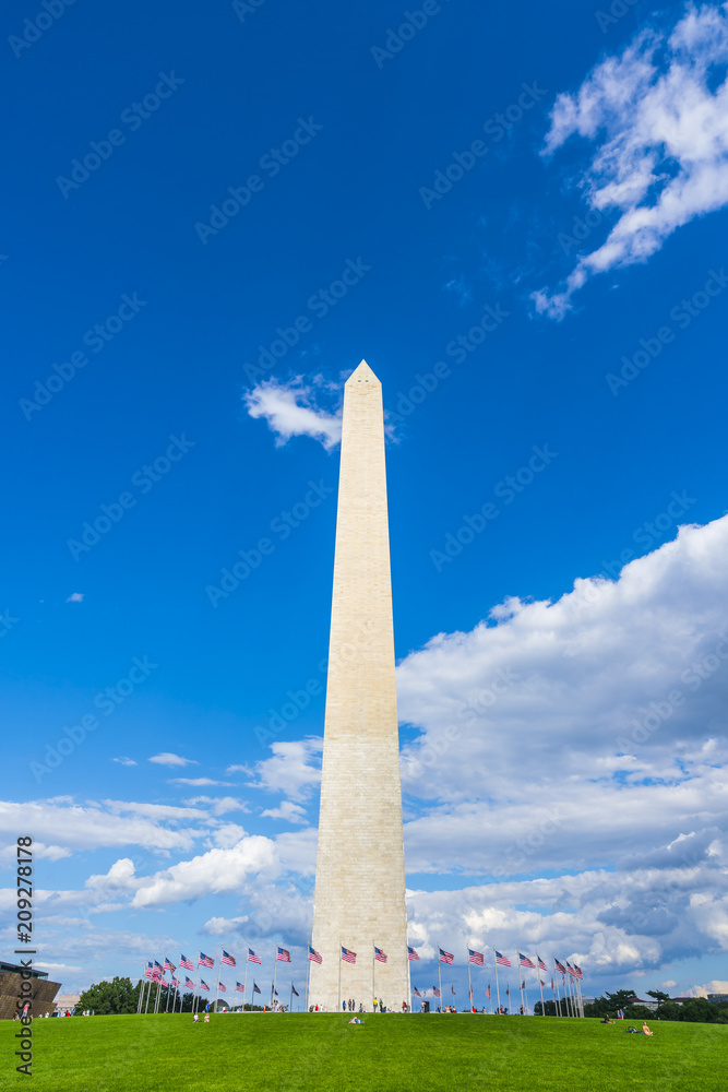 washington dc,Washington monument on sunny day with blue sky background.