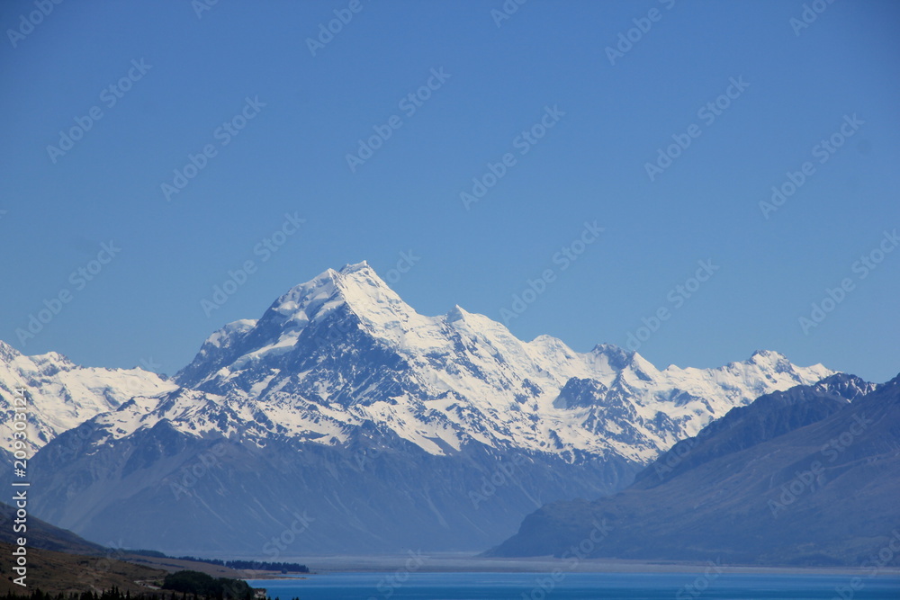 Mt Cook and Lake Pukaki, New Zealand