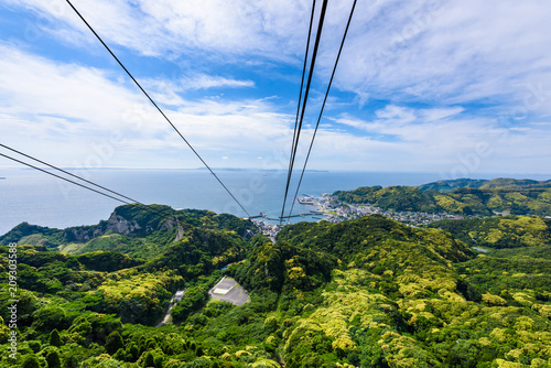 鋸山のロープウェイ Ropeway in Nokogiriyama photo