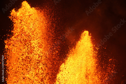 Volcanic eruption of Kilauea volcano in Hawaii at the end of May 2018, Fissure 8