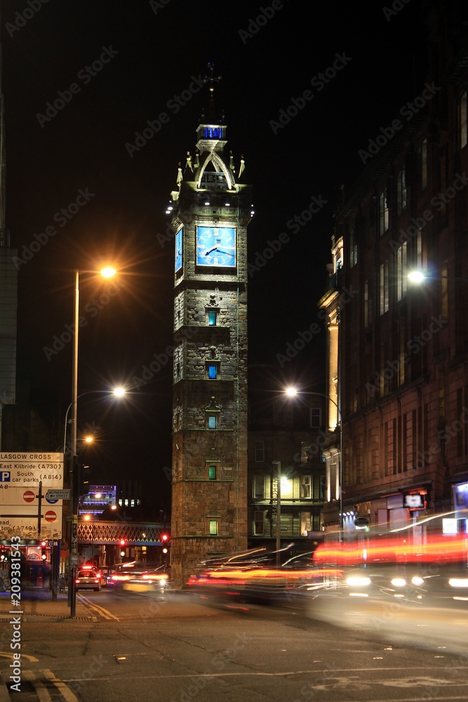 Glasgow Cross by night.