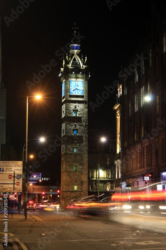 Fototapeta Naklejka Na Ścianę i Meble -  Glasgow Cross by night.