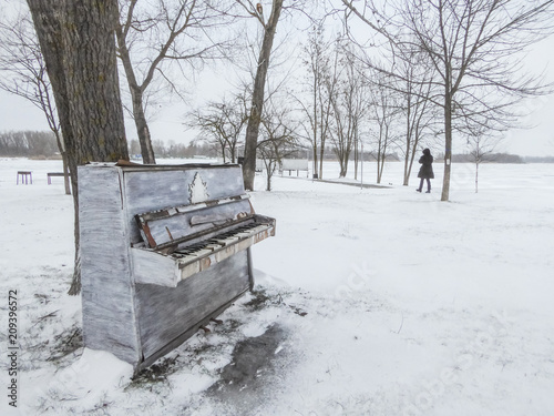 Winter piano