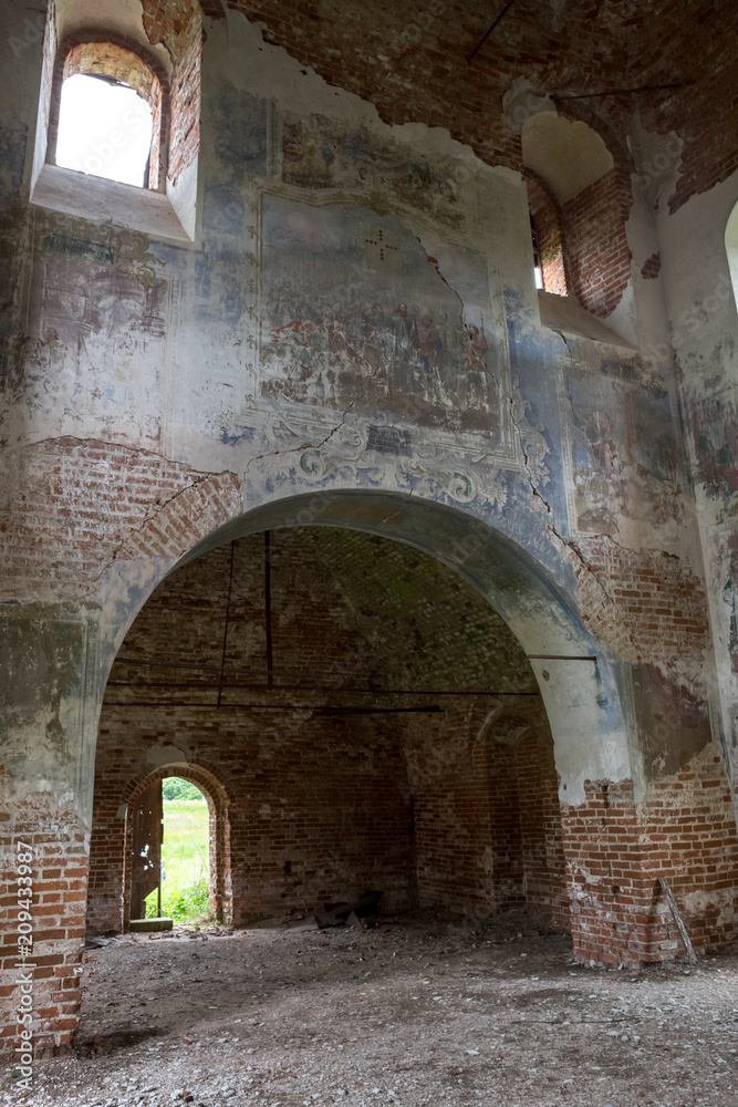 Obraz premium Nicholas The Wonderworker's church