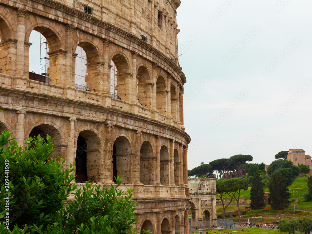 Colosseum in Roma, Italia. Part of the Flavian Amphitheatre. The main landmark in the city.