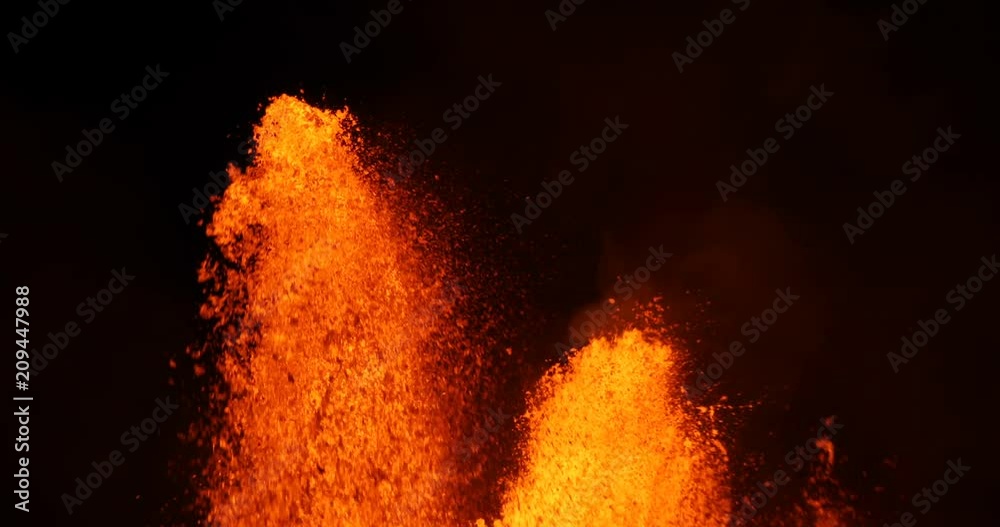 Volcanic eruption of Kilauea volcano in Hawaii at the end of May 2018, Fissure 8