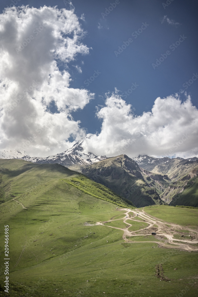 Fototapeta premium Georgia, Kazbegi