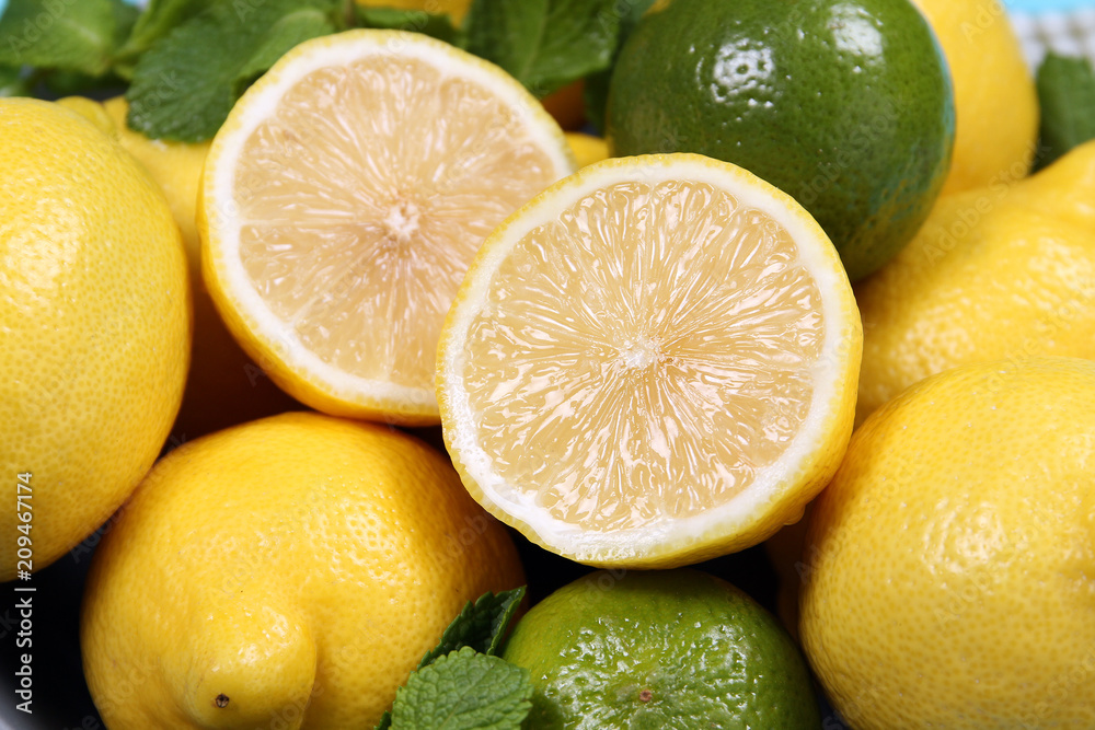 Many lemons close-up Many lemons close-up
