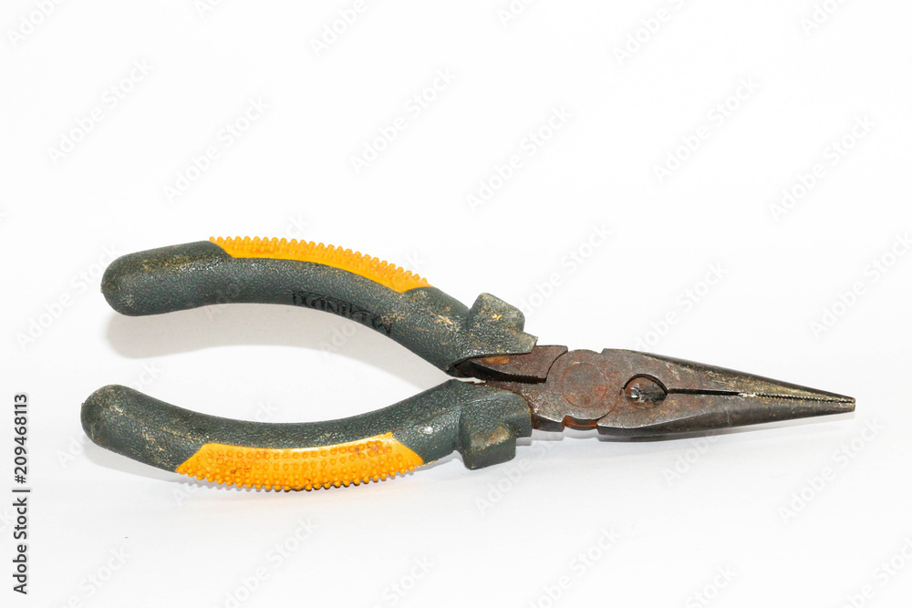 Obraz premium Pliers isolated on white background