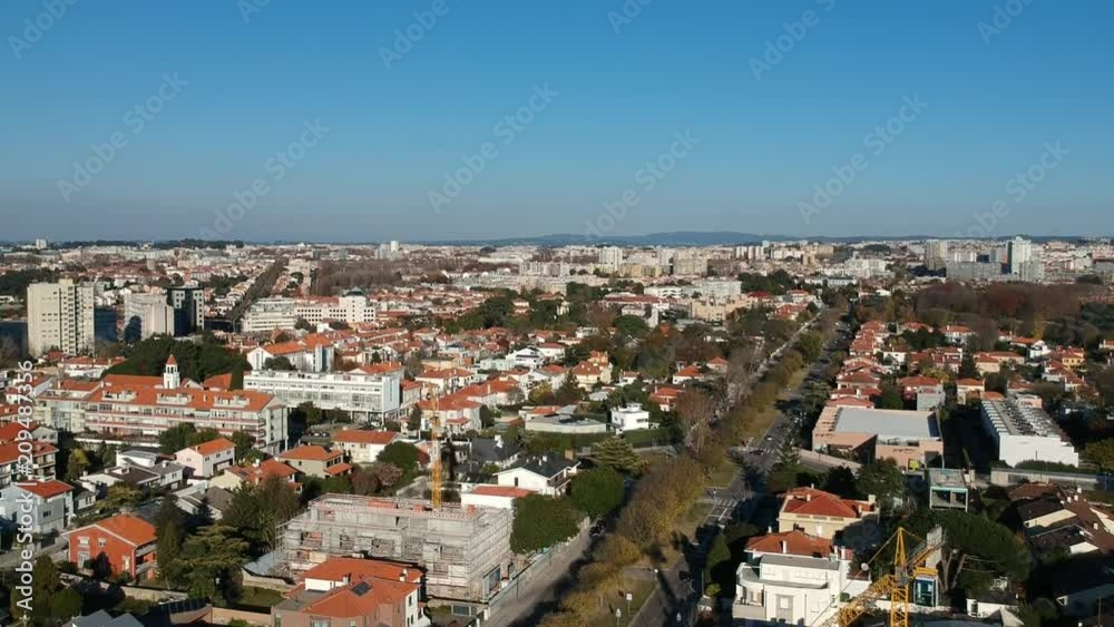 Going up and tilting over the neighbourhood Going up and tilting over the neighbourhood