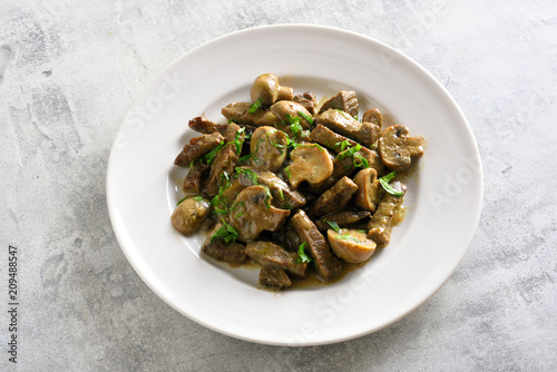 Beef stroganoff with mushrooms