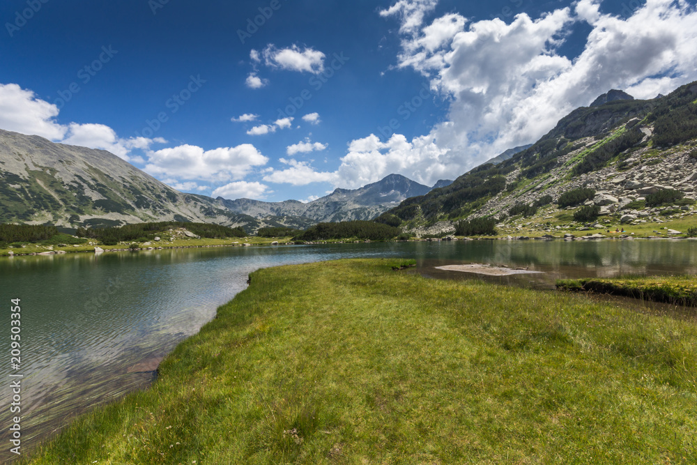 Fototapeta premium Amazing Landscape with Muratovo Lake and Banderishki Chukar Peak, Pirin Mountain, Bulgaria