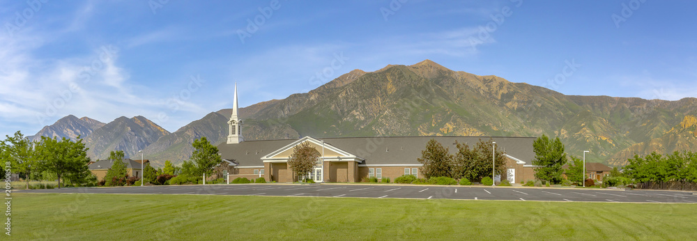 Morman church in Mona, Utah